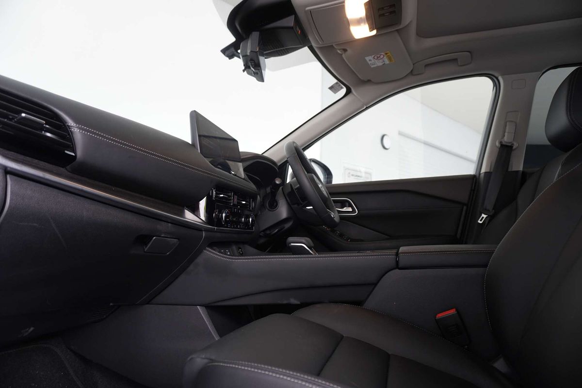 2024 Nissan X-TRAIL Ti T33