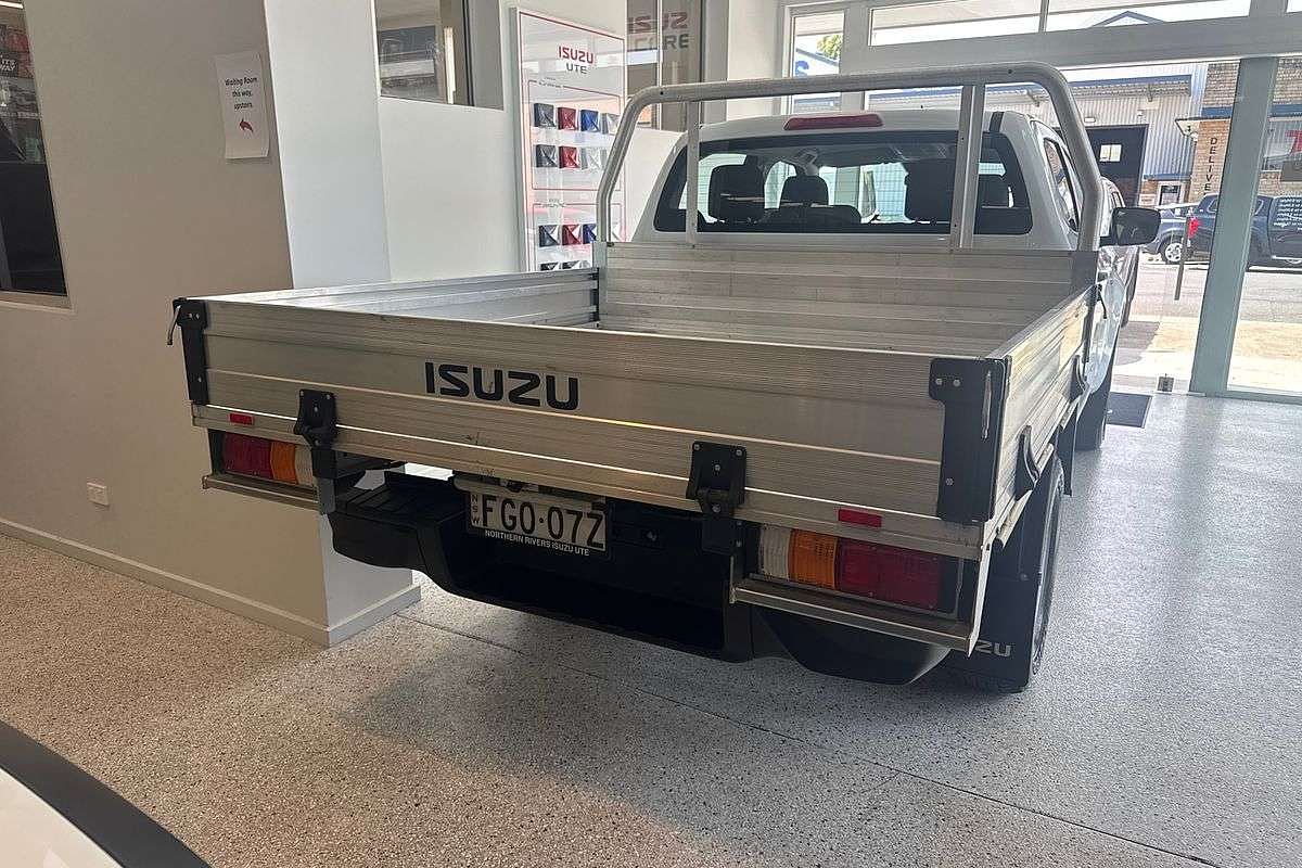 2023 Isuzu D-MAX SX High Ride Rear Wheel Drive