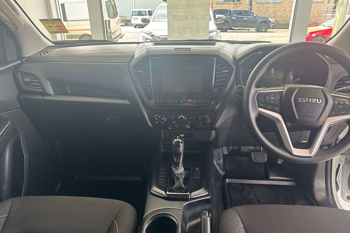 2023 Isuzu D-MAX SX High Ride Rear Wheel Drive