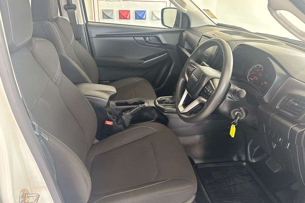 2023 Isuzu D-MAX SX High Ride Rear Wheel Drive