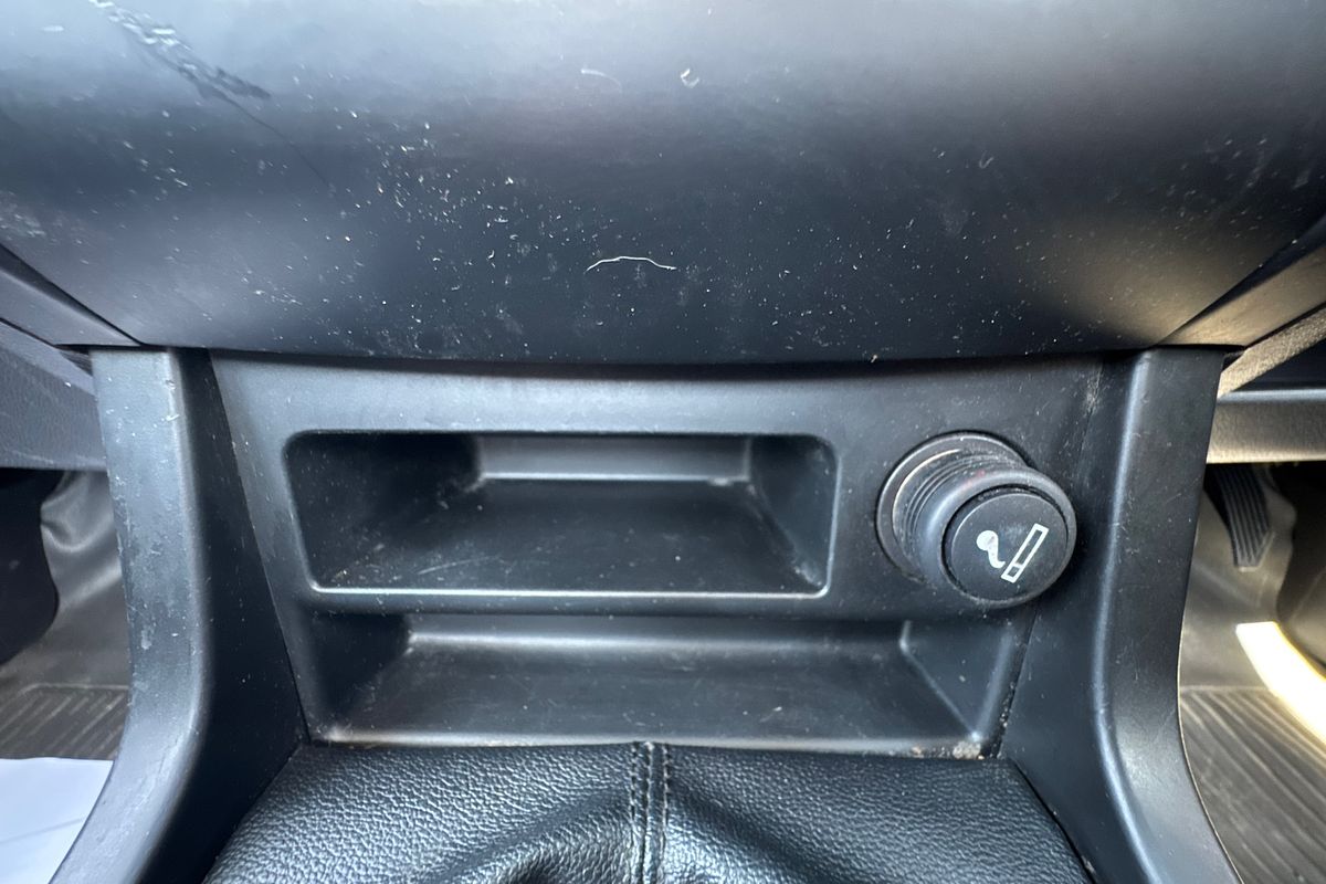 2014 Isuzu D-MAX SX Rear Wheel Drive