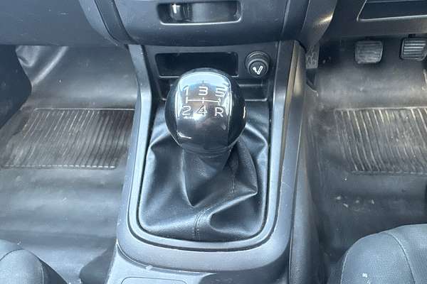 2014 Isuzu D-MAX SX Rear Wheel Drive
