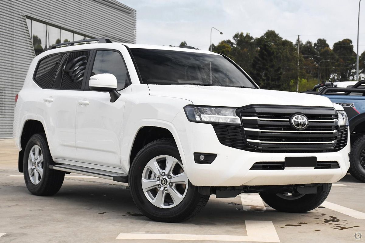 2023 Toyota Landcruiser GXL FJA300R