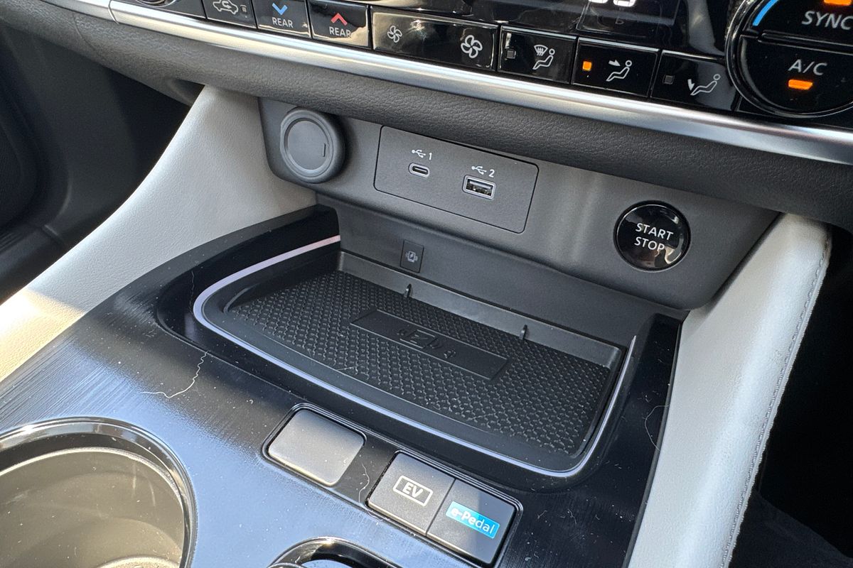 2024 Nissan X-TRAIL Ti e-POWER T33