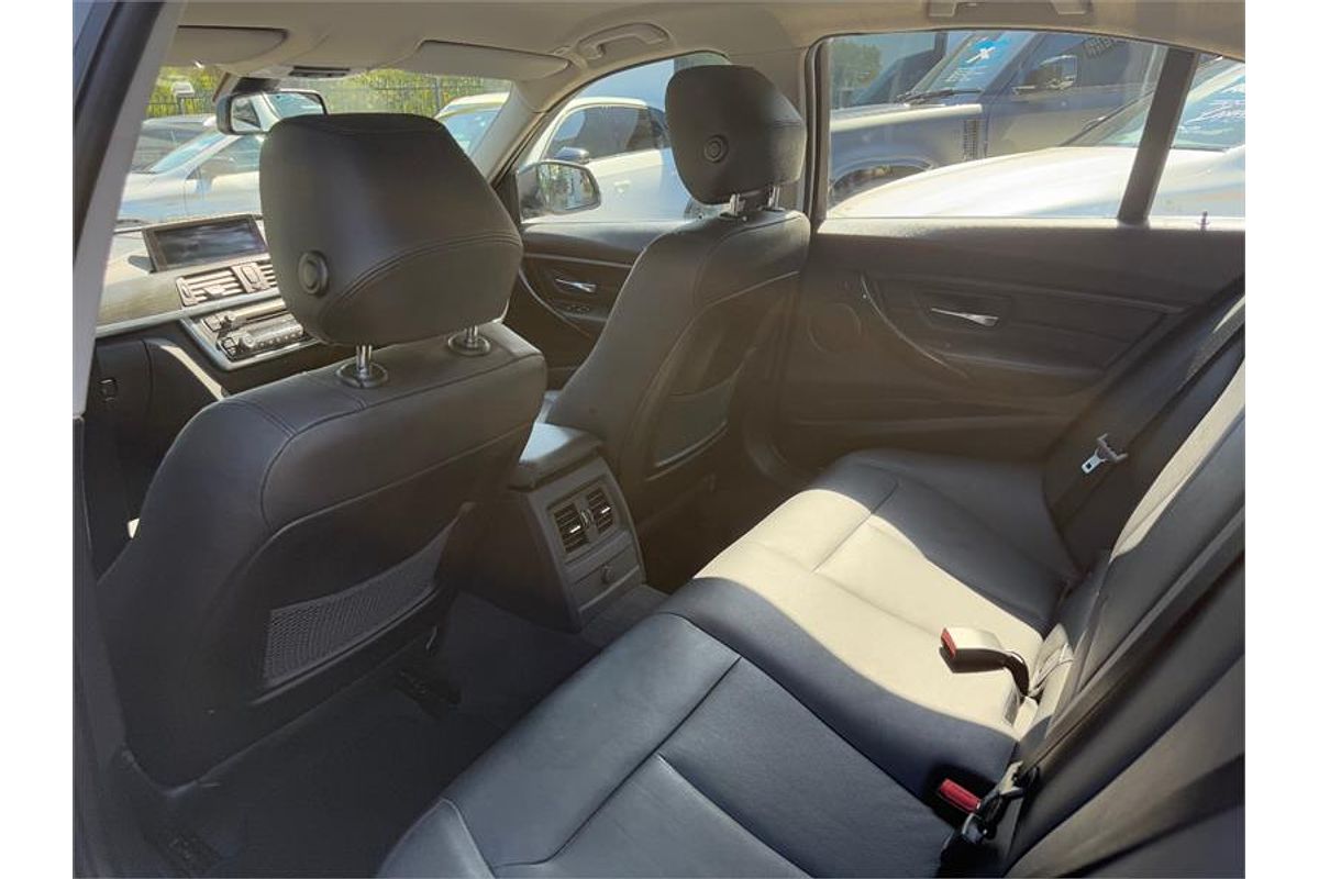 2013 BMW 3 Series 328i F30