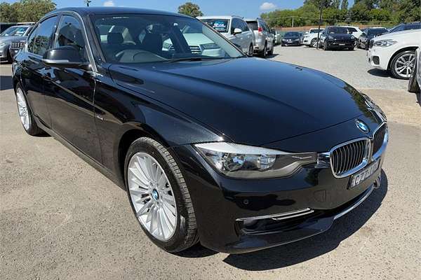2013 BMW 3 Series 328i F30