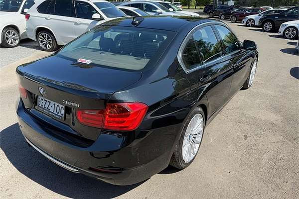 2013 BMW 3 Series 328i F30