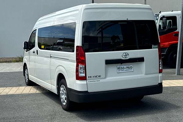 2022 Toyota Hiace Commuter GDH322R