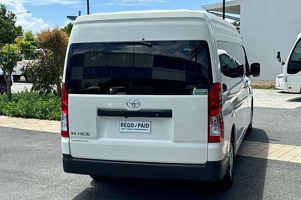2022 Toyota Hiace Commuter GDH322R