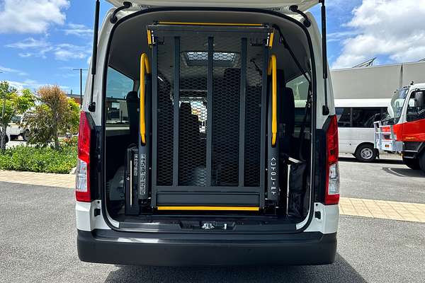 2022 Toyota Hiace Commuter GDH322R