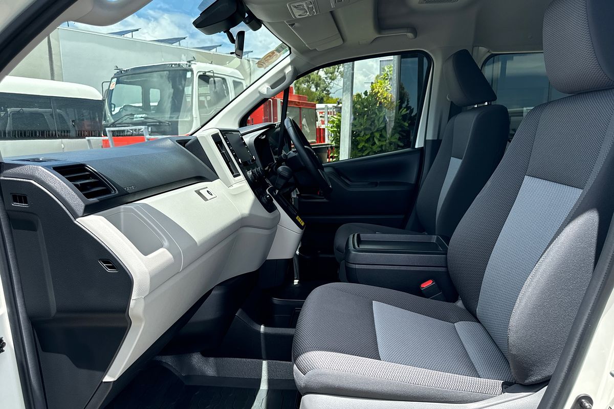 2022 Toyota Hiace Commuter GDH322R