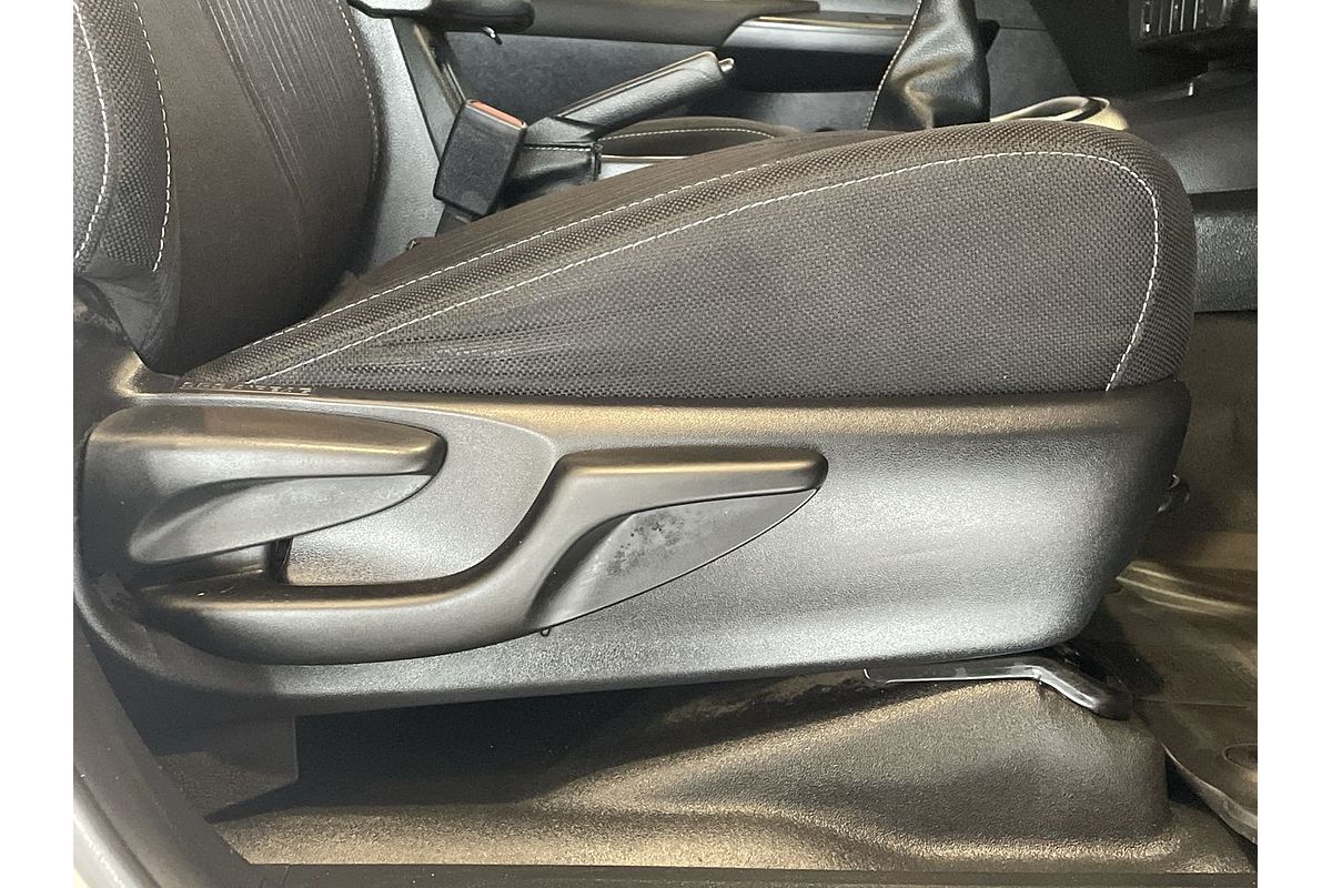 2018 Toyota Hilux SR GUN126R 4X4