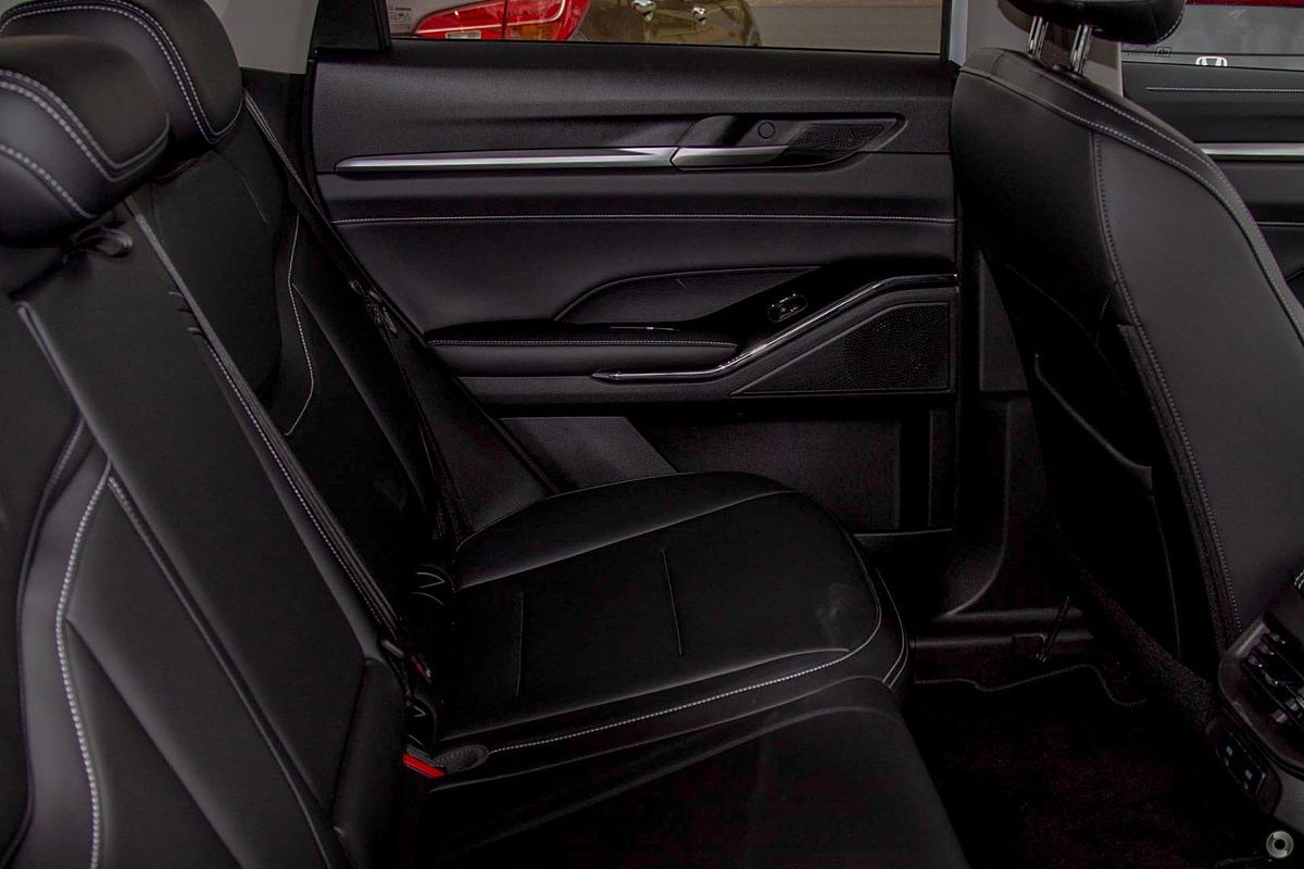 2025 GWM Haval H6 Lux B01