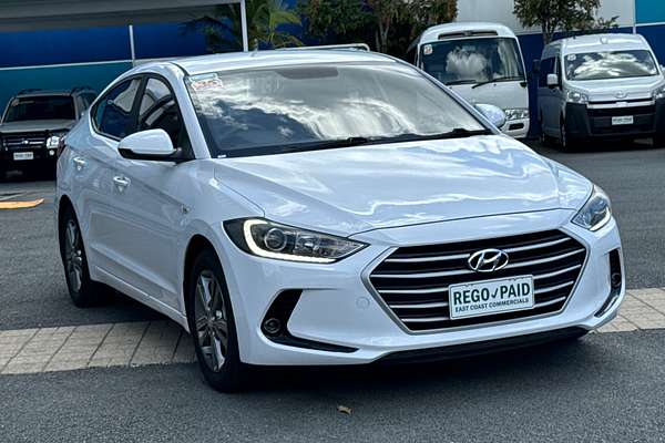2017 Hyundai Elantra Active AD