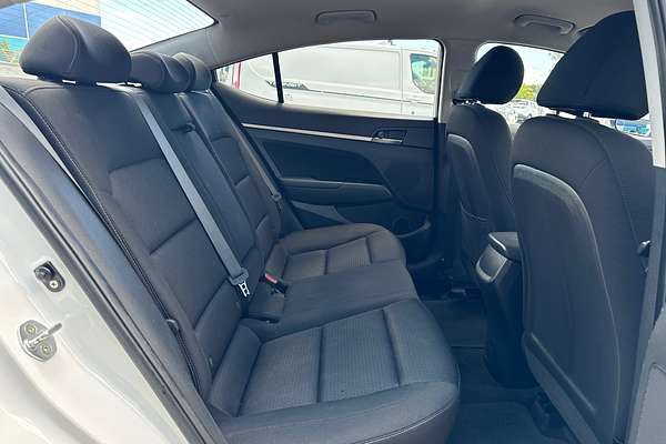2017 Hyundai Elantra Active AD