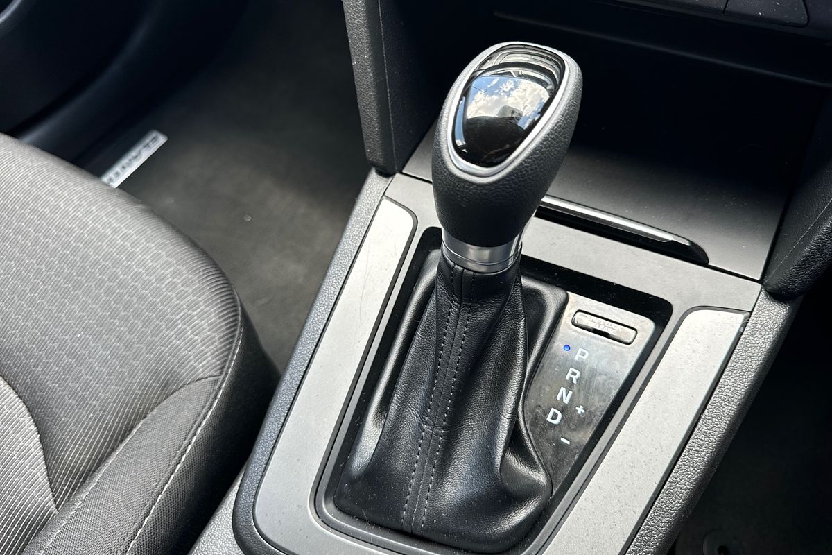 2017 Hyundai Elantra Active AD
