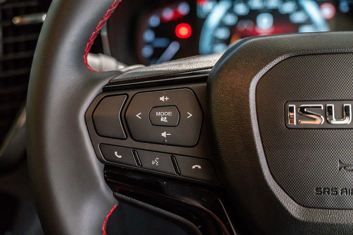 2024 Isuzu D-MAX X-TERRAIN 4X4