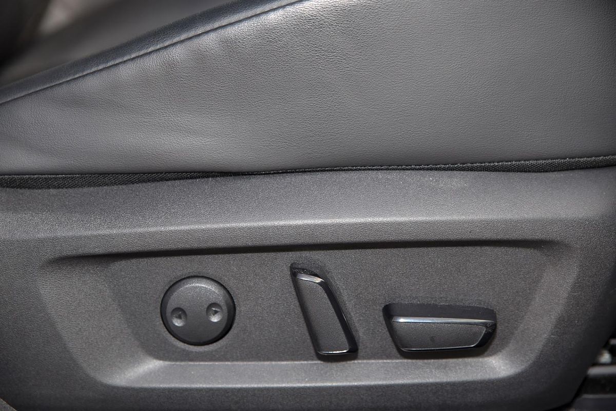 2023 Nissan X-TRAIL ST-L T33