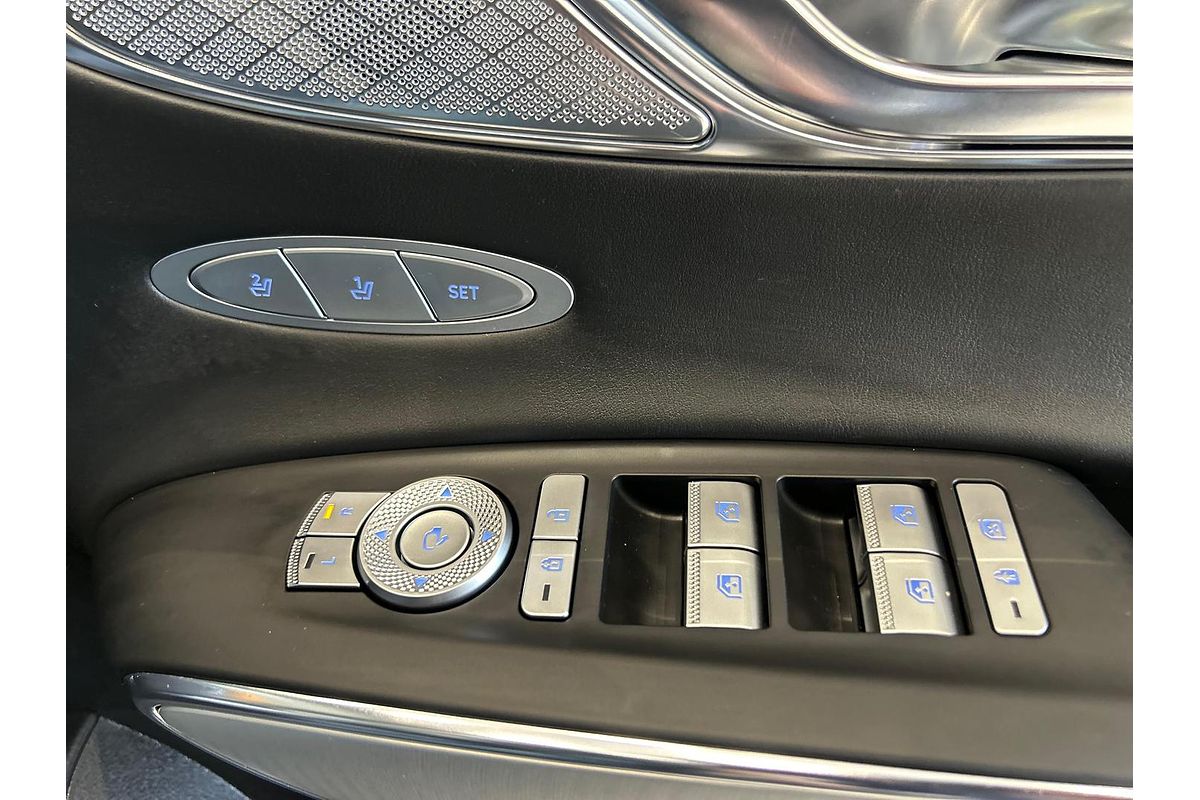 2023 Genesis GV70 2.5T JK.V2