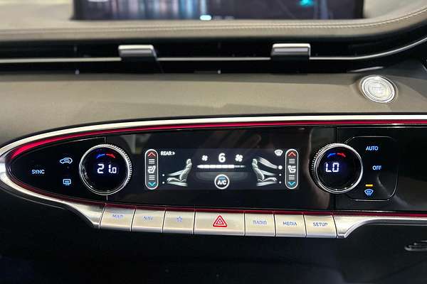 2023 Genesis GV70 2.5T JK.V2