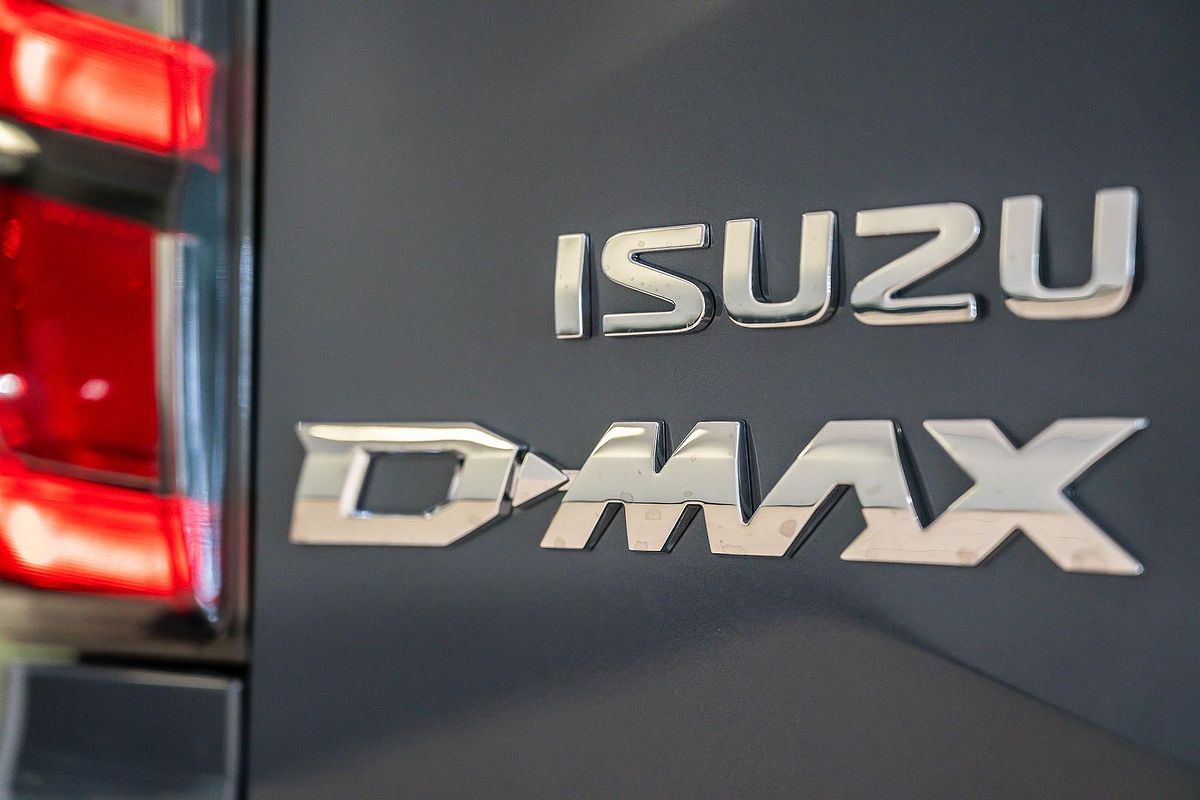 2024 Isuzu D-MAX X-TERRAIN 4X4