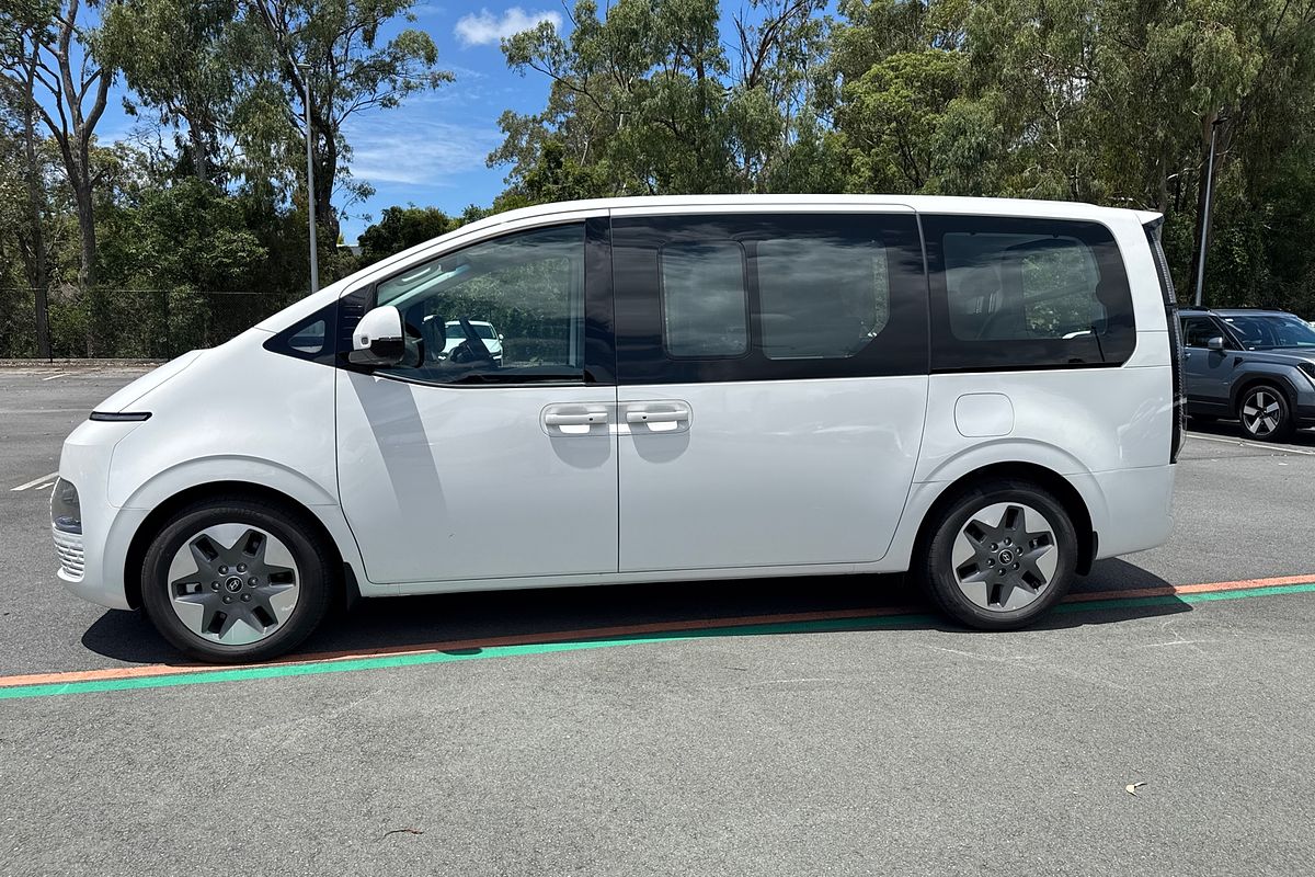 2024 Hyundai STARIA Highlander US4.V3