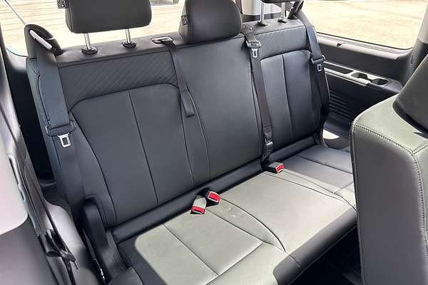 2024 Hyundai STARIA Highlander US4.V3