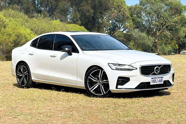 2020 Volvo S60 T5 R-Design