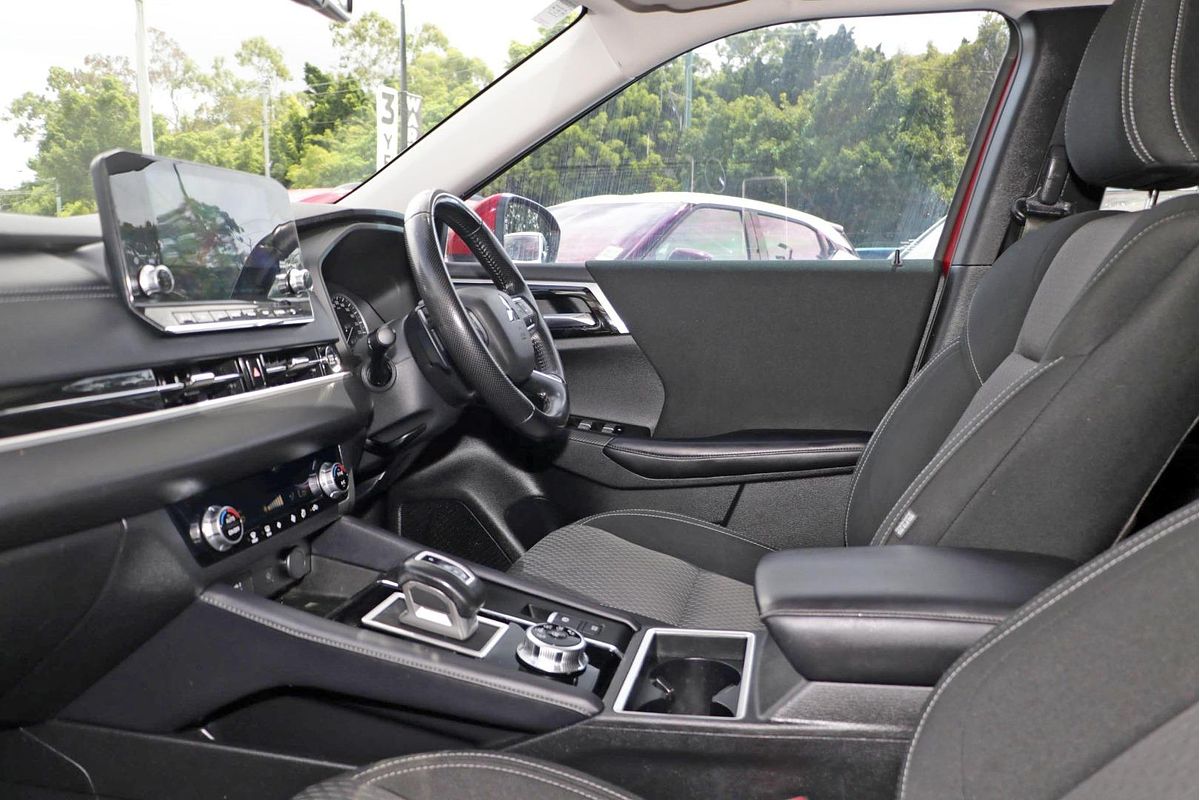 2021 Mitsubishi Outlander LS ZM