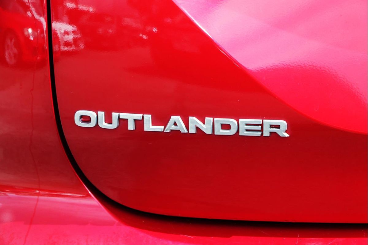 2021 Mitsubishi Outlander LS ZM