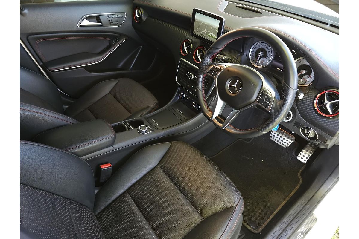 2014 Mercedes-Benz A-Class A250 Sport W176