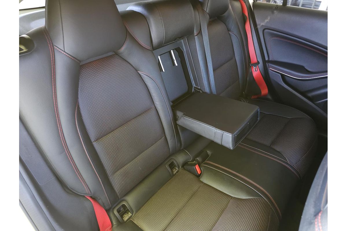 2014 Mercedes-Benz A-Class A250 Sport W176