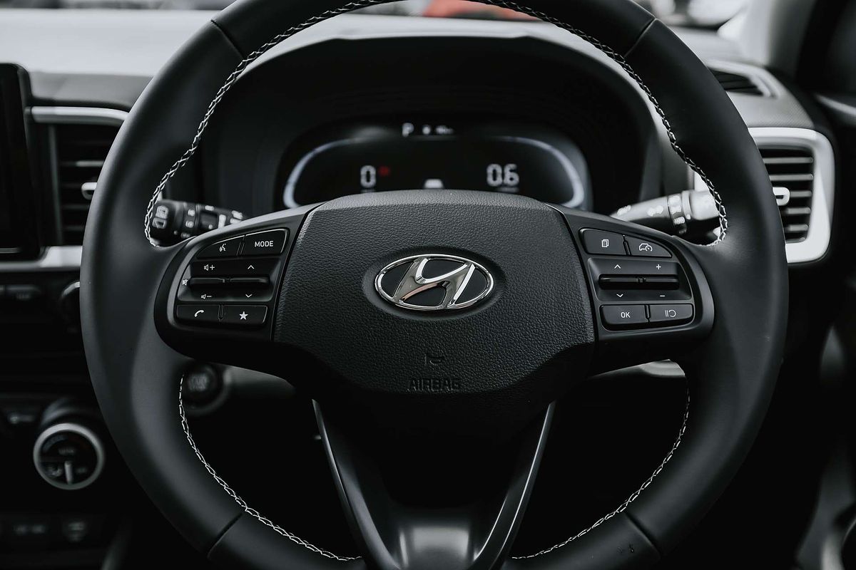 2024 Hyundai Venue Active QX.V5