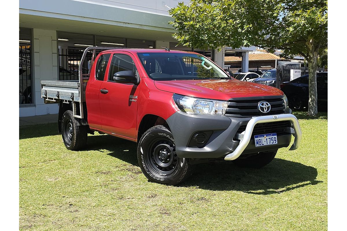 2017 Toyota Hilux Workmate GUN125R 4X4