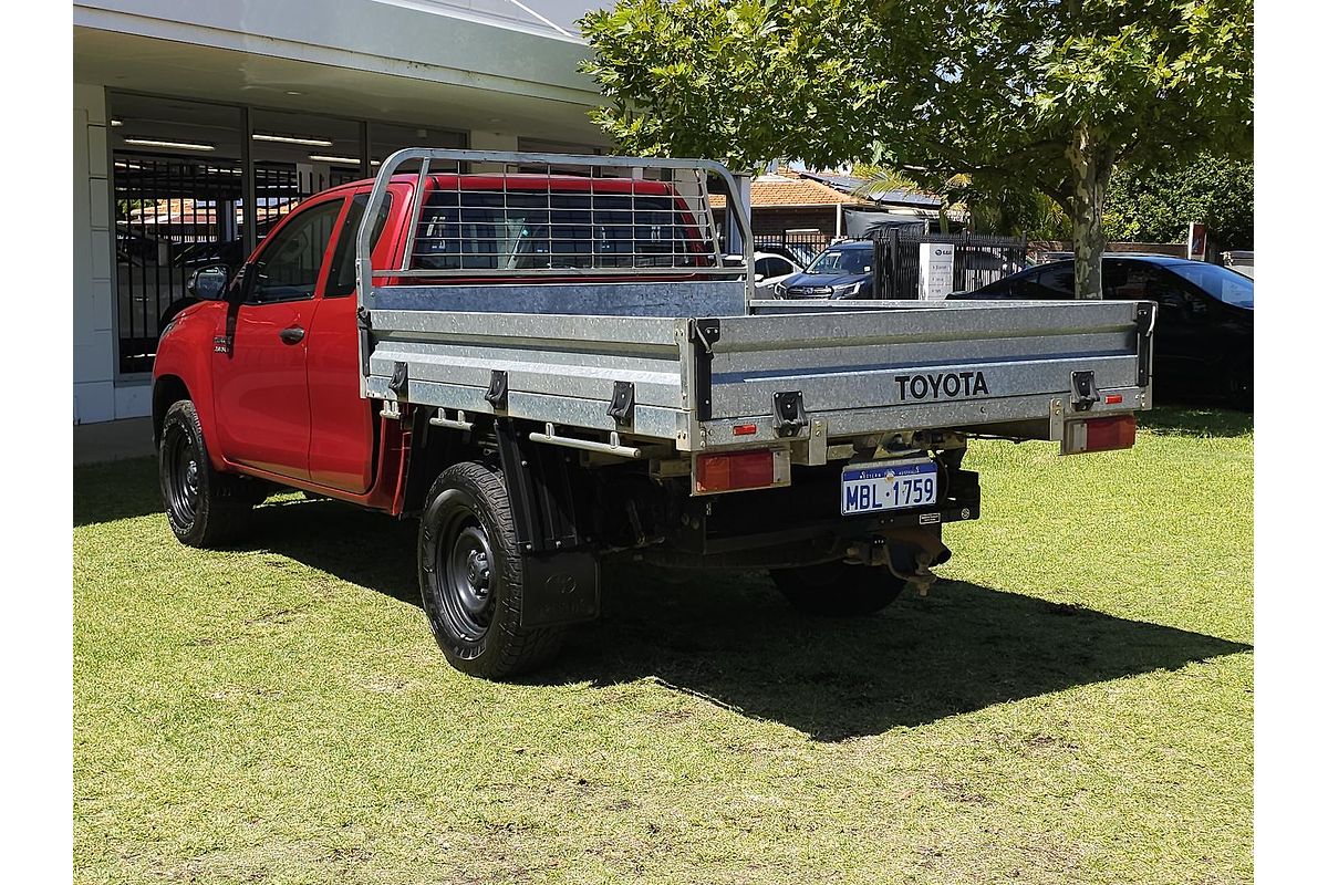2017 Toyota Hilux Workmate GUN125R 4X4