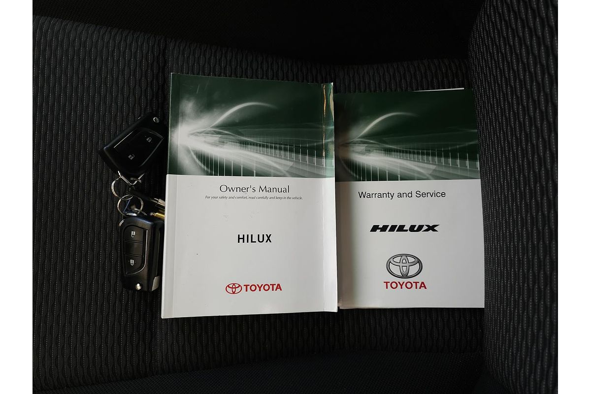 2017 Toyota Hilux Workmate GUN125R 4X4