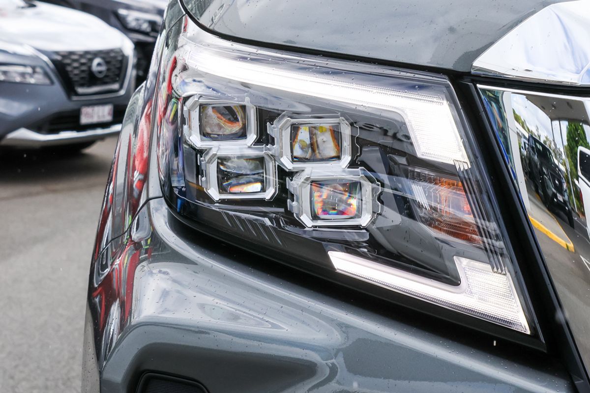 2024 Nissan Navara ST-X D23 4X4
