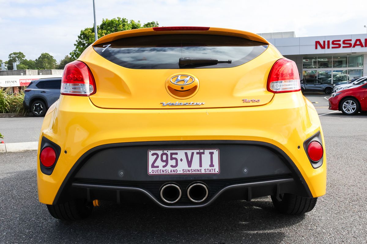 2015 Hyundai Veloster SR Turbo FS4 Series II