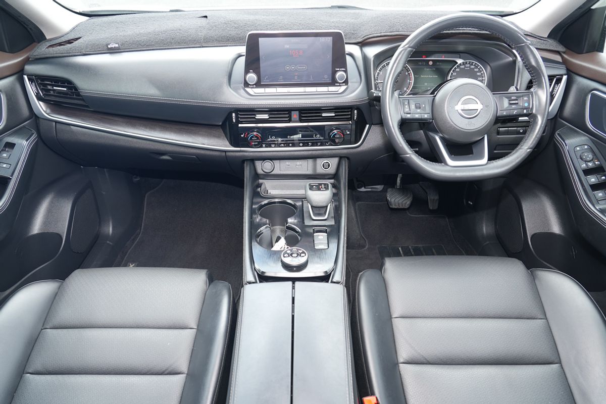 2022 Nissan X-TRAIL ST-L T33