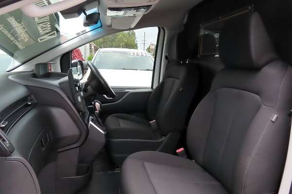 2023 Hyundai STARIA LOAD US4.V2