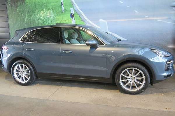 2019 Porsche CAYENNE S 9YA