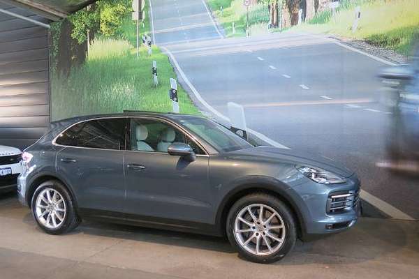 2019 Porsche CAYENNE S 9YA