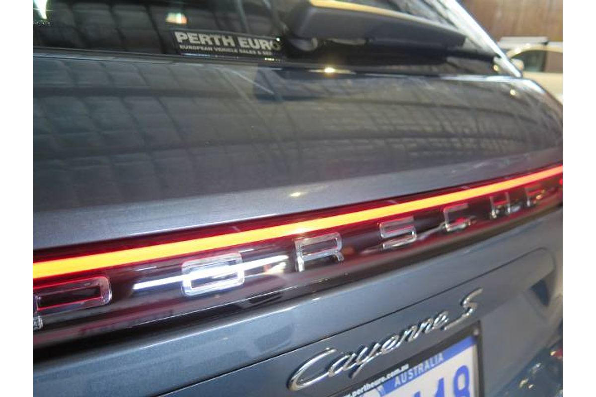 2019 Porsche CAYENNE S 9YA