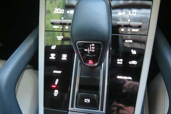2019 Porsche CAYENNE S 9YA