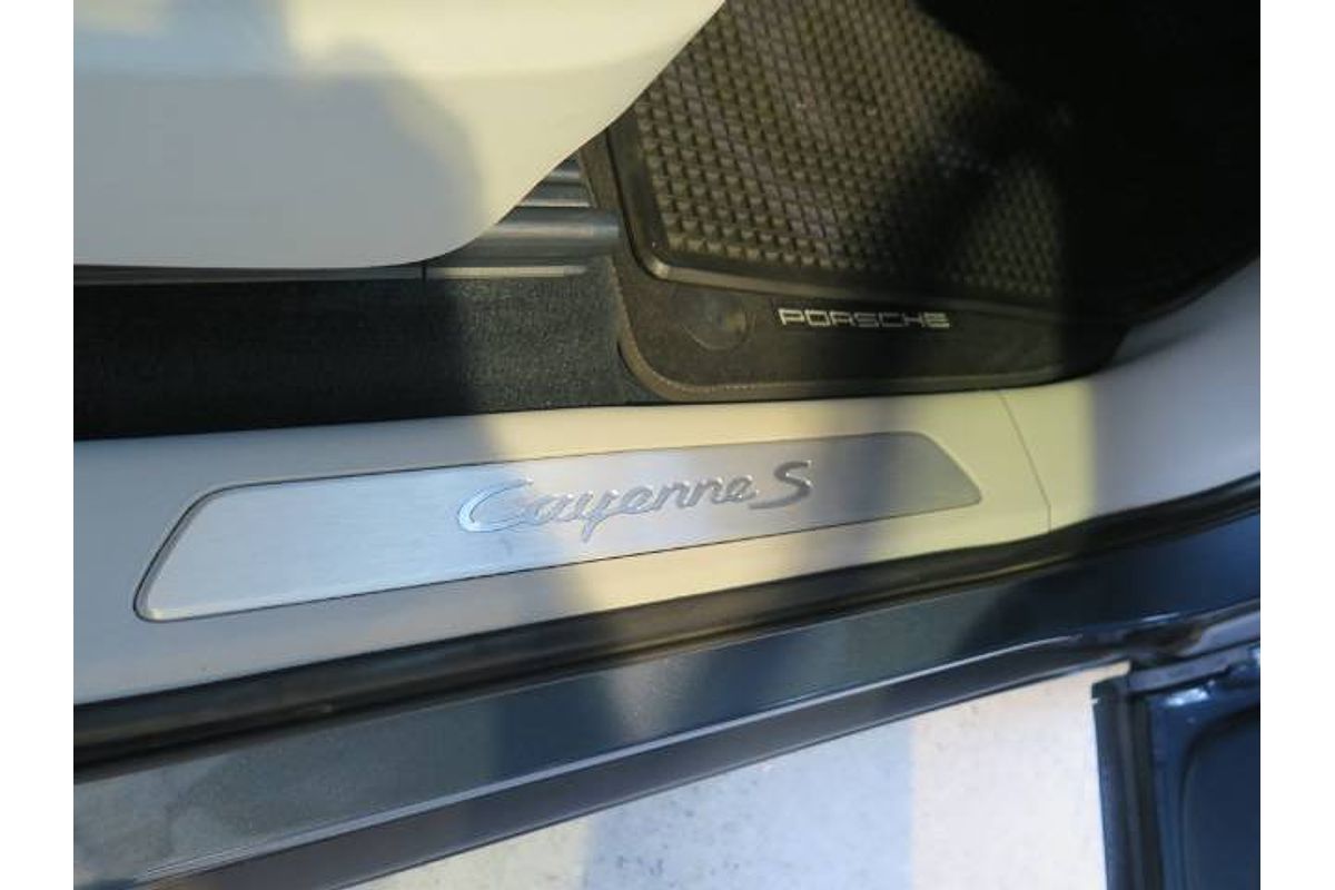 2019 Porsche CAYENNE S 9YA