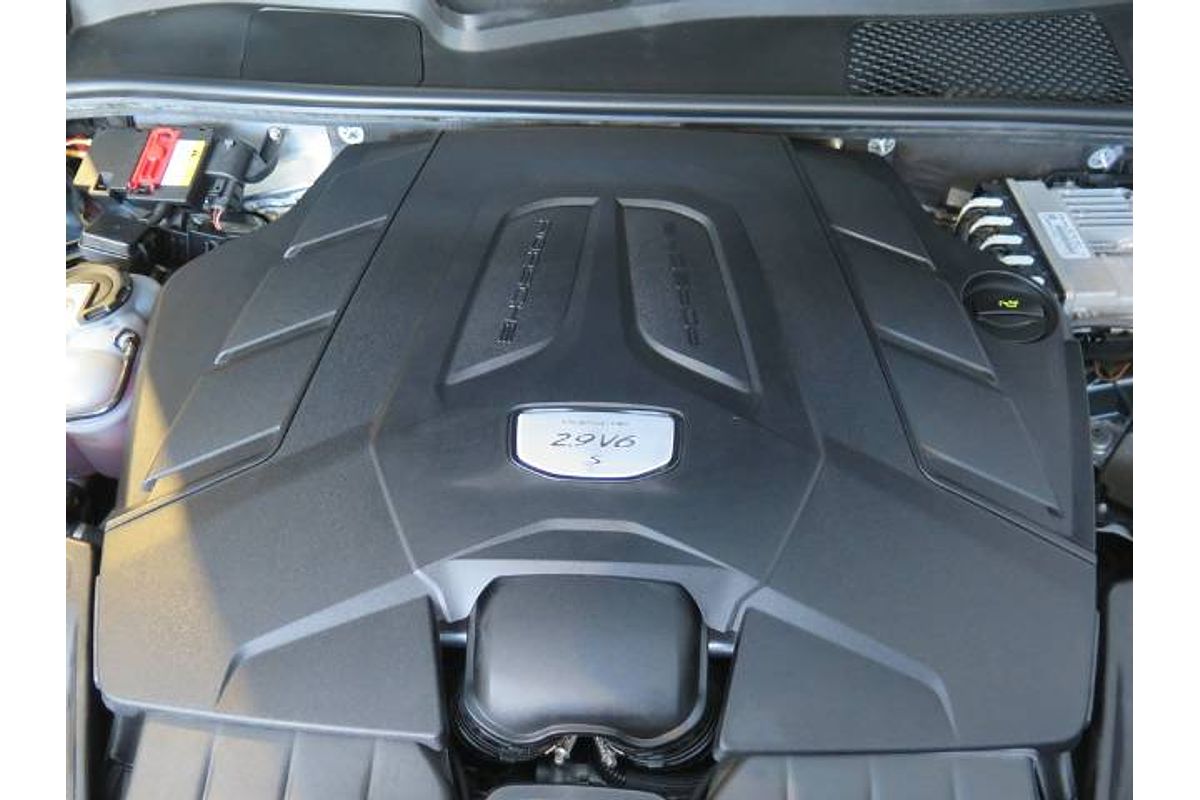 2019 Porsche CAYENNE S 9YA