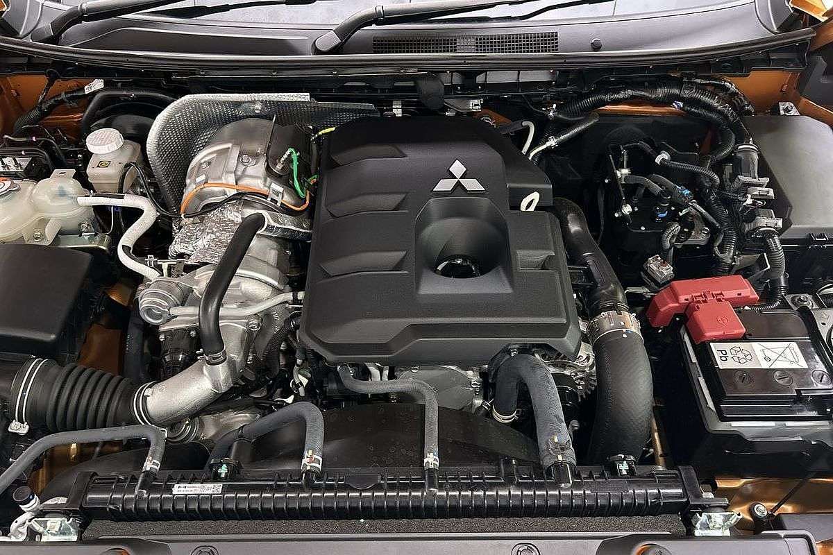 2024 Mitsubishi Triton GSR MV 4X4