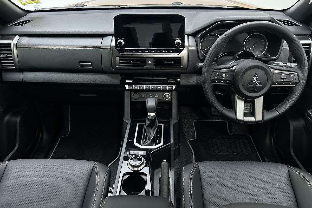 2024 Mitsubishi Triton GSR MV 4X4