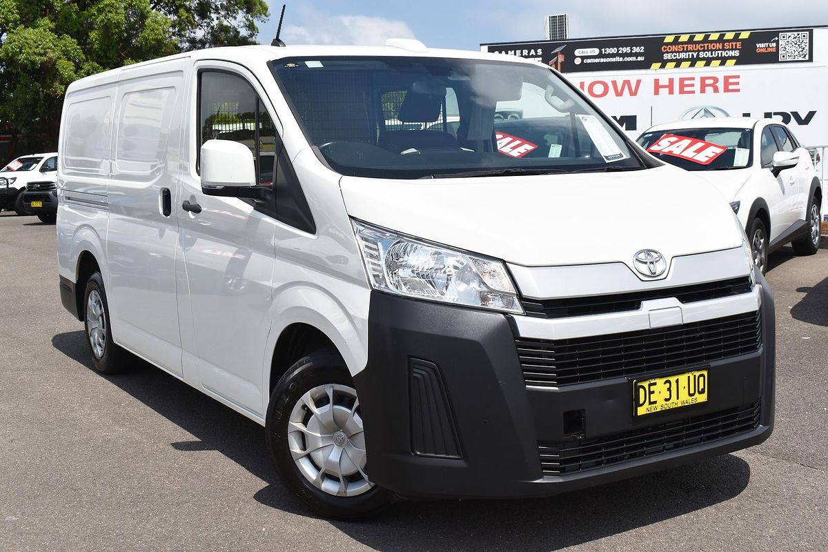 2022 Toyota Hiace GDH300R LWB