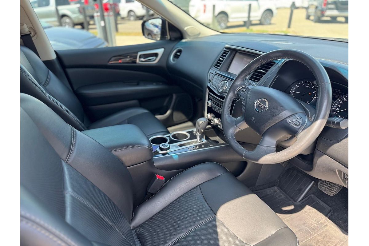 2016 Nissan Pathfinder Ti R52